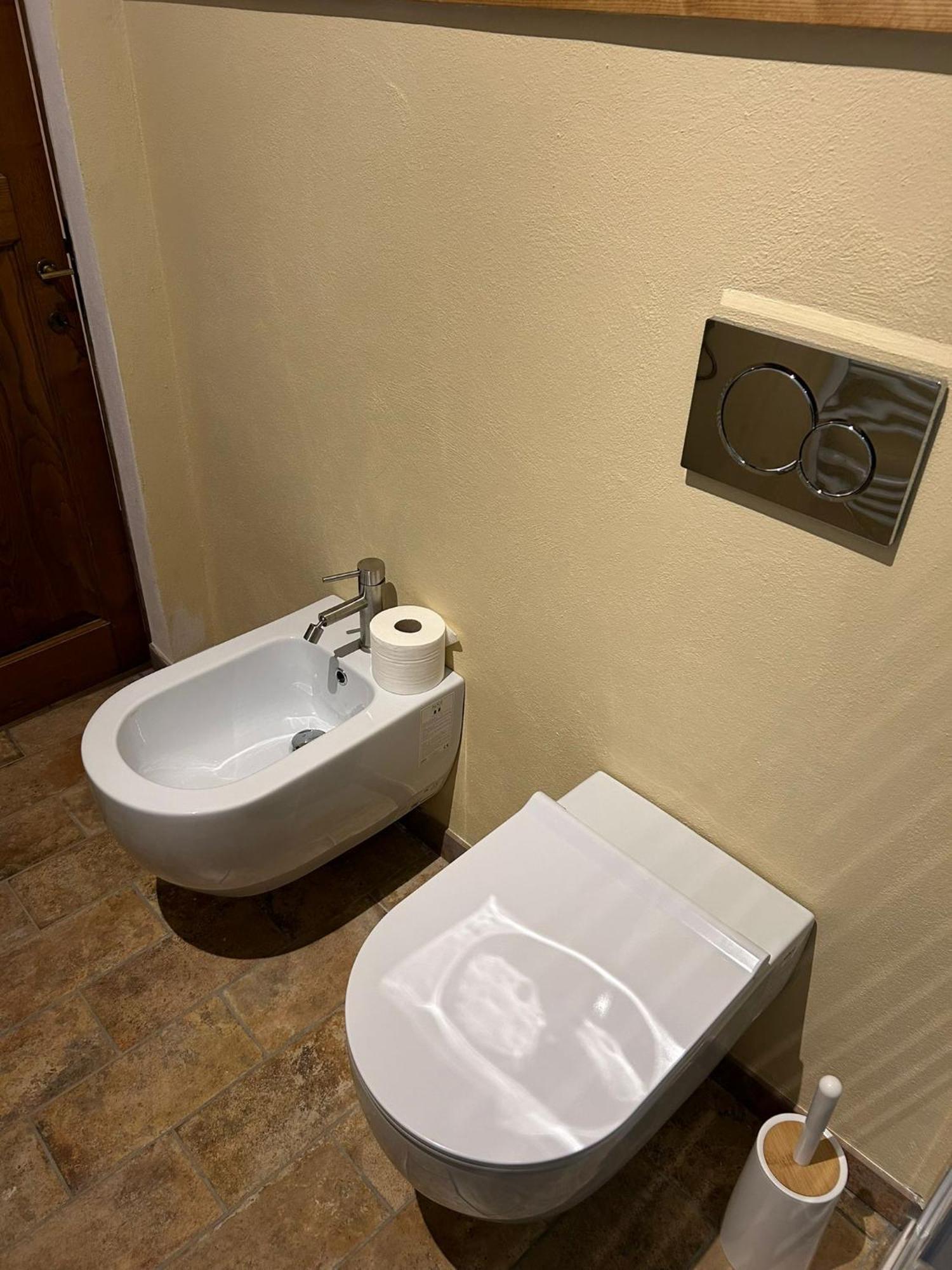 Borgo Di Mezzo Apartment Castelnuovo dell'Abate ภายนอก รูปภาพ